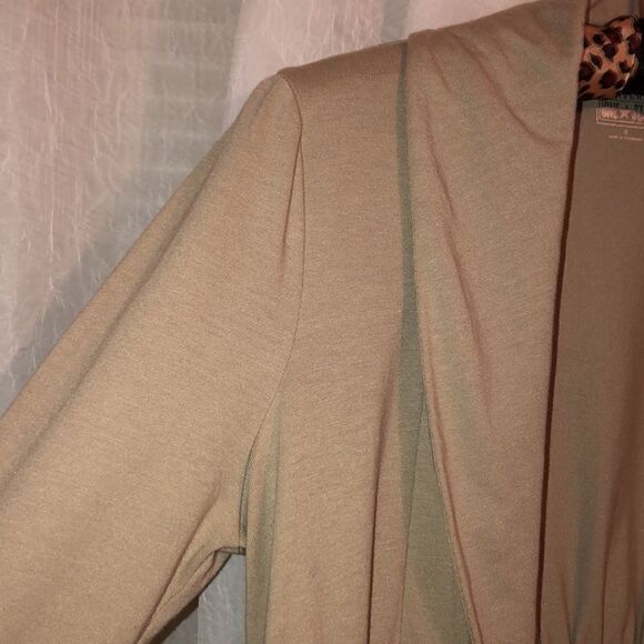 Converse S Taupe Open Front Shawl Collar Asymmetrical Cotton Cardigan - Picture 6 of 12